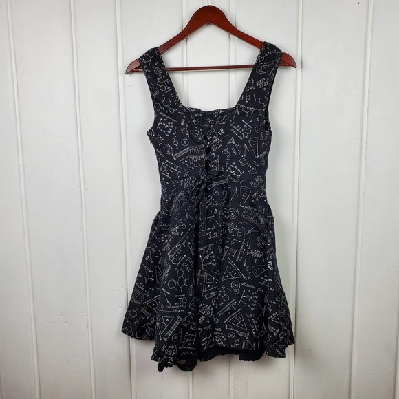 Hot Topic S Black White Science Graphic Print Fit & Flare Punk Tie Back Dress - Picture 6 of 9